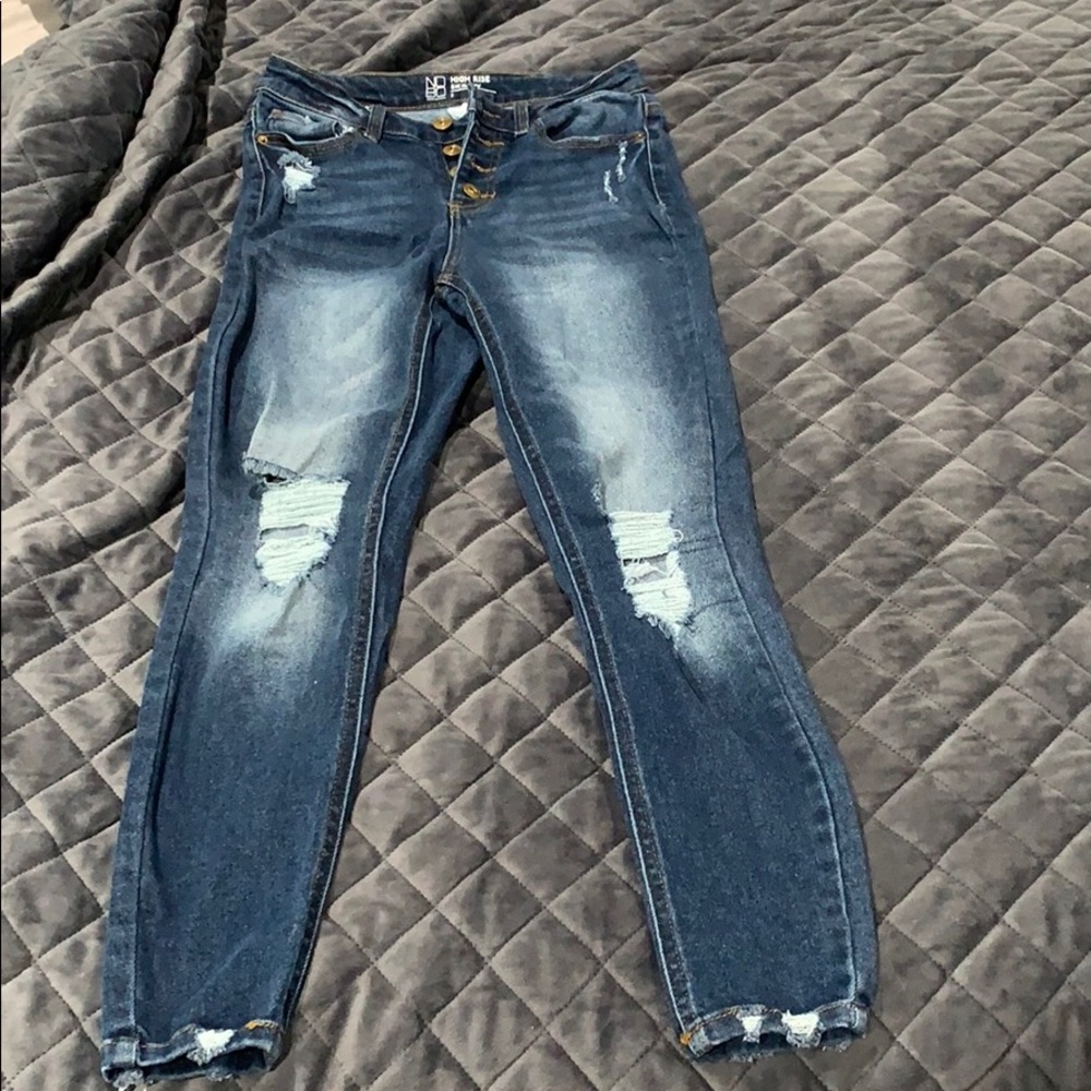 2 pairs of jeans